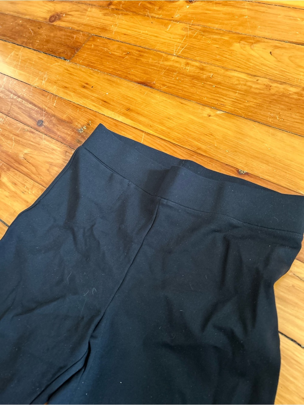 ☀️3/$25 Quince Kick Flare Ponte Pants medium black - Picture 4 of 8